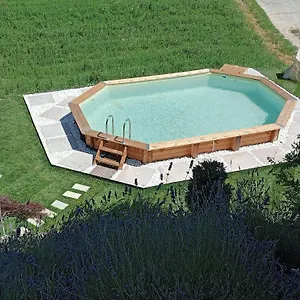 https://casale-monte-valestra.emilia-romagnahotels.net